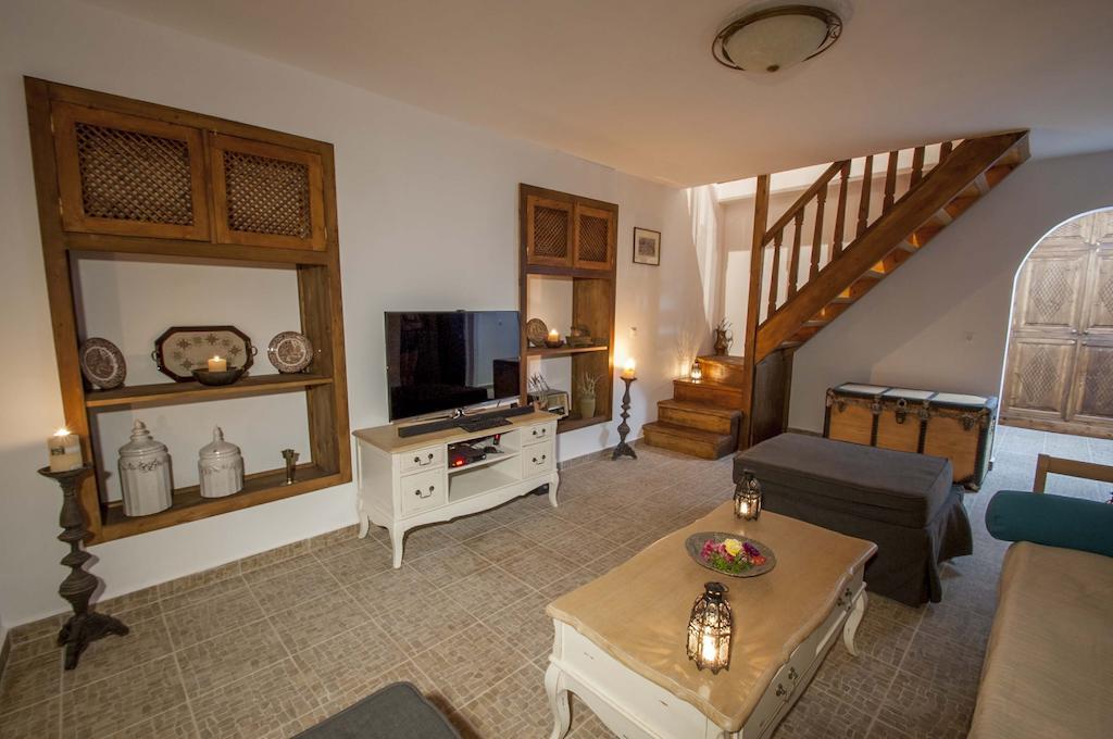 Elegant-Lindian Villa Marietta Lindos Room photo